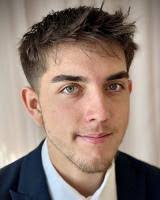 Bradley Downes's Instagram, Twitter & Facebook