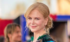 In october 2020, academy award, golden globe and emmy winner nicole kidman starred opposite hugh grant in hbo's hit drama series the undoing on which she also served as an executive. Nicole Kidman Sparks Reaction As She Reveals Natural Hair In Stunning Photo Hello