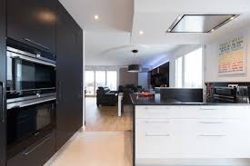 Il m'attend dans le vestibule. Grande Cuisine Avec Ilot Ouverte Sur Salon Finition Bi Tiente Contemporary Kitchen Paris By La Cuisine Dans Le Bain Sk Concept Paris Houzz