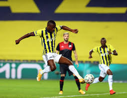 Meksika ligi yayıncı kuruluşu enner valencia'nın önümüzdeki günlerde i̇stanbul'a gelerek fenerbahçe ile sözleşme imzalanacağını duyurdu. Ferudun Nigdelioglu On Twitter Fenerbahce Sk Fenerbahce Enner Valencia
