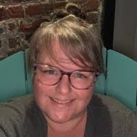 Tania Dunphy's Instagram, Twitter & Facebook