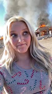 Caitlin Beanan (@caitlinbeanan)