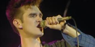 Monologo sulla vita recitato, canzoni italiane 2015, frasi canzoni motivazioni per sport calcio palestra corsa, musica del momento 2015 tormentoni italiani. Le Quindici Migliori Canzoni Degli Smiths Il Post
