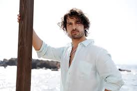 Criticism of the series has increased on social media. Ada Masali Poyraz Alp Navruz Wife Series Age Movies Biography