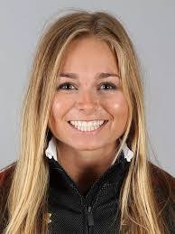 Lexi Bender's Instagram, Twitter & Facebook