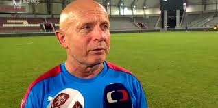 Češi chtějí proti Kataru prodloužit vítěznou sérii, na šanci čeká Simič —  ČT sport — Česká televize