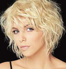 Short Bob For Curls In 2020 Fine Curly Hair Short Curly Haircuts Thin Wavy Hair