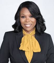 Carly Dickson's Instagram, Twitter & Facebook