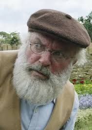 Fan Casting Molloy (The Simpsons) as Sam Neill in Actor face claims by  characters they've played or will play