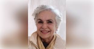 Paulette Benoit's Instagram, Twitter & Facebook