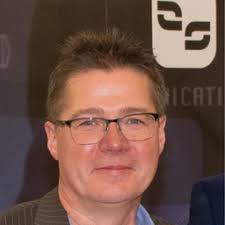 Mitarbeitende von operational services GmbH & Co. KG