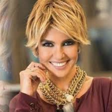 Sömestr tatilinde oğulları atlas, ares ve güney'le bir hafta boyunca dubai'de olan gülben ergen'i havaalanında eski eşi mustafa erdoğan karşıladı. Gulben Ergen Age Birthday Biography Movies Albums Children Facts Howold Co