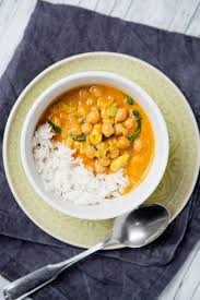 Gelbes Kichererbsen Curry Mit Cashewkernen Und Spinat Ein Gelber Hauptgang Kochen Vegetarisch Und Vegan Rezepte Kichererbsen Curry Und Kichererbsencurry