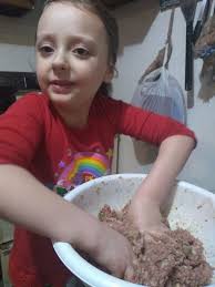 Meatloaf stuffed with cheese, Mac and cheese, carrots, corn, & bread!