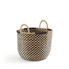 runder korb aus pflanzenfasern semak in 2021 straw basket basket wicker laundry basket