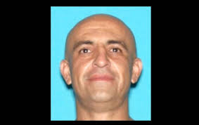 Nelson Garibay fue detenido por el asesinato de su madre y su padrastro