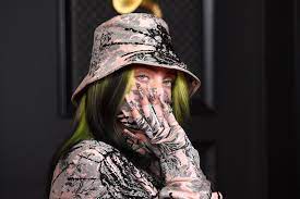 Visit insider's homepage for more stories. Billie Eilish Matched Her Gothic Floral Grammys Manicure To Her Gucci Outfit