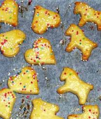 Verfahren nach einem der ansprüche 1 bis 3, dadurch gekennzeichnet, dass man in stufe a) die folie (2) kocht, wobei man insbesondere den aufgegangenen teig mit eigelb bestreicht. Zarte Butterplatzchen Rezept Mit Gekochten Eigelben Butter Platzchen Mit Hartgekochtem Eigelb