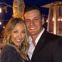 Mike Grenz's Instagram, Twitter & Facebook