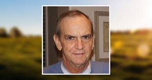 Kathleen Heller's Instagram, Twitter & Facebook