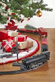 Indoor decor is your place to play. 90 Best Christmas Decoration Ideas Easy Holiday Decorating Ideas 2020