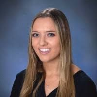 Tess Simonson's Instagram, Twitter & Facebook