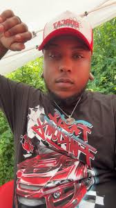 Hey guys anyone in Louisville or surrounding areas go to dr poorkay???