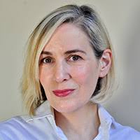 Deirdre Mckay's Instagram, Twitter & Facebook