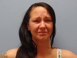 Tara Mraz's Instagram, Twitter & Facebook