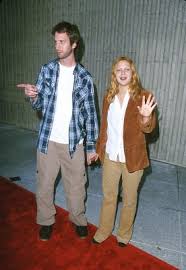On a university scholarship, a good natured student from the midwest gets a crash course in city life while dealing with three evil roommates. Loser 2000 Photo Gallery Imdb
