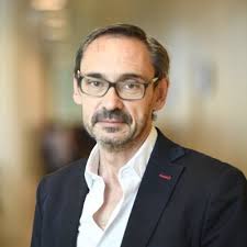 Lola Palliser Van den Eynde (@LolaEynde)