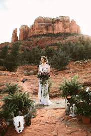 Sedona Red Rock Elopement Wedding At Cathedral Rock Elope Wedding Destination Wedding Guest Desert Wedding