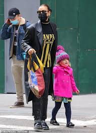 Irina shayk appears to have signaled that things are going well in her rumored new relationship with kanye west. Irina Shayk Looks Stylish In Leather While Hailing A Cab In Nyc With Daughter Lea Culture Readsector