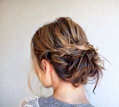 Choose a plain one like white to contrast with dark hair or a more decorated style. 15 Easy Messy Bun Tutorials Quick Updo Hairstyles Ohmeohmy Blog