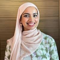 Elizabeth Malpass's Instagram, Twitter & Facebook