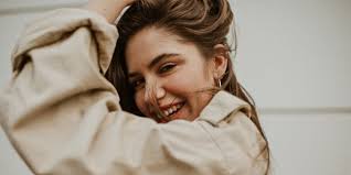 Welche Farbe sollte man tragen, um gut auszusehen?