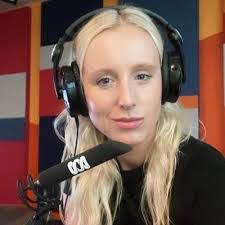 Tina Quinn's Instagram, Twitter & Facebook