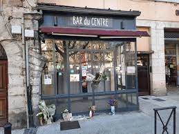 Derniers avis de décès et avis d'obsèques disponibles pour les villes du 46. Lot Ils Rendent Hommage A Sylvain Fourcade Gerant Du Bar Du Centre A Cahors Actu Lot