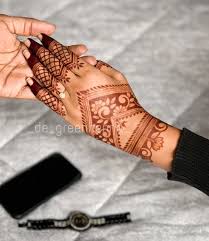 De Green Henna On Instagram That Rich Stain Using De Green Henna Bridal Cones Adnan In 2020 Mehndi Designs For Girls Basic Mehndi Designs Mehndi Designs