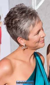 See more ideas about jamie lee curtis haircut, jamie lee curtis, short hair cuts. Jamie Lee Curtis Haircut