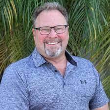 Robert Dustman's Instagram, Twitter & Facebook