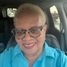 Rita Cunningham (mavislee61)