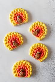 You don't need a mixer or anything fancy to make it either, all. How To Decorate Easy Turkey Sugar Cookies Goodie Godmother