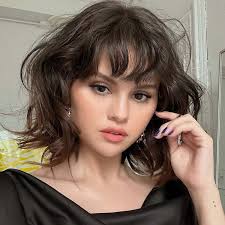 Top 10 Selena Gomez Haistyles