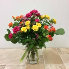 Order fresh flowers for online for delivery in rochester. Mother S Day Flowers Delivery La Crosse Cottage Garden Floral