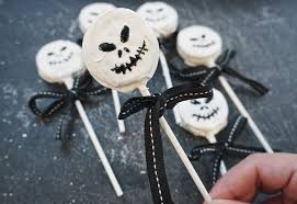 082244004042 hallo semua jumpa lagi dengan saya, di video kali ini saya akan berbagi cara mendaftar. Jack Skellington Oreos That Hangry Gurl