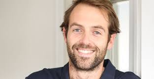 Alan Murchison's Instagram, Twitter & Facebook