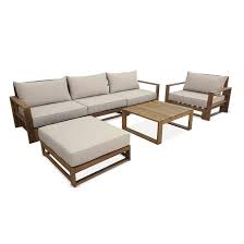 epingle sur canape de jardin