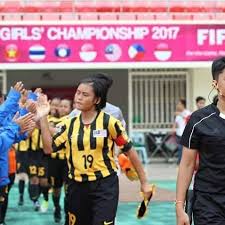 Ketika itu ia dipimpin oleh gabenor hong kong androcal. Kenali Kapten Pasukan Bola Sepak Wanita Bawah 14 Malaysia Hellma Emily Joinin Sabahup2date