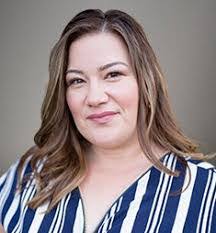 Nicole Pratt's Instagram, Twitter & Facebook